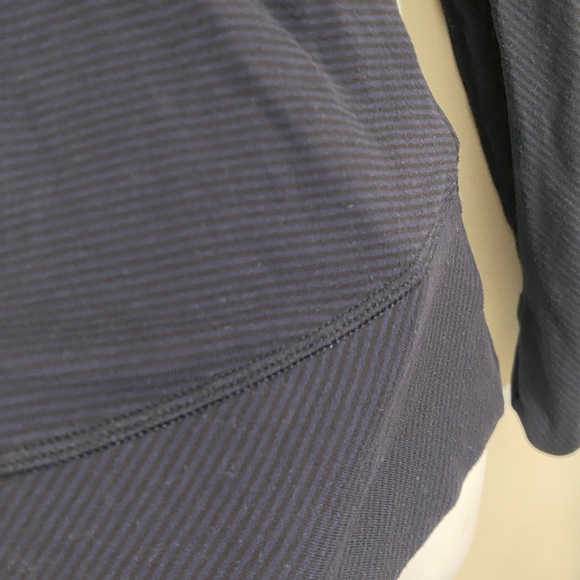 Lululemon Think Fast Pullover - Picture 3 of 8